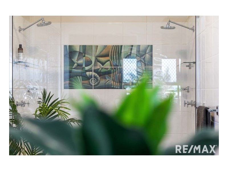 17 Rathdowne Court, Urraween QLD 4655