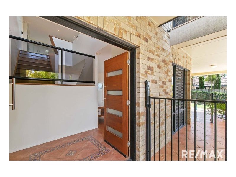 17 Rathdowne Court, Urraween QLD 4655