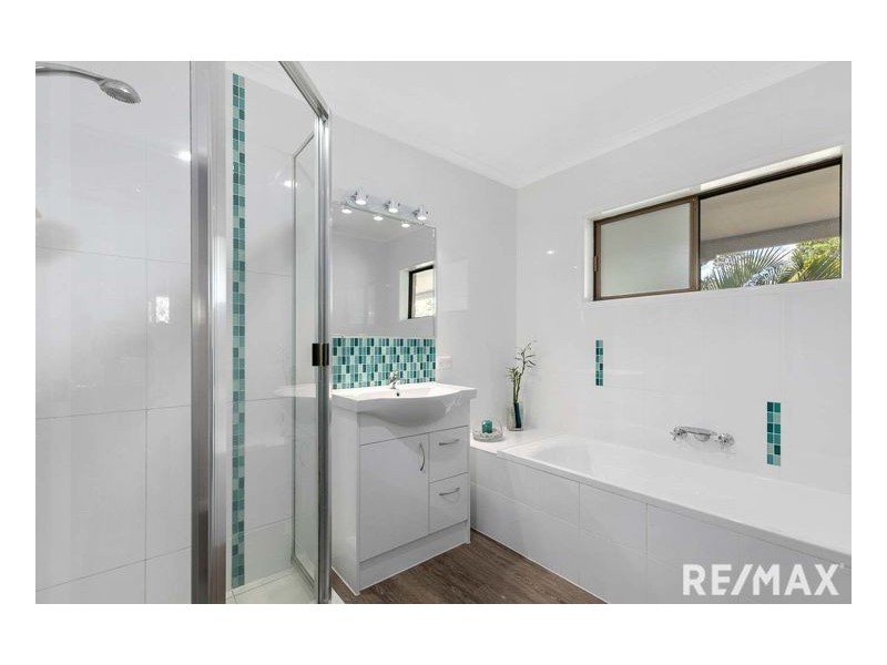 1 Sempfs Rd, Dundowran Beach QLD 4655