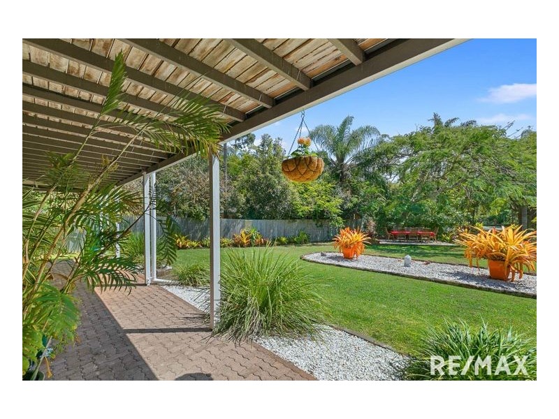 1 Sempfs Rd, Dundowran Beach QLD 4655