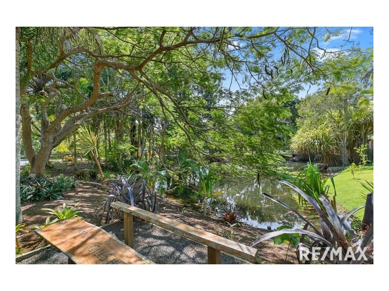 1 Sempfs Rd, Dundowran Beach QLD 4655