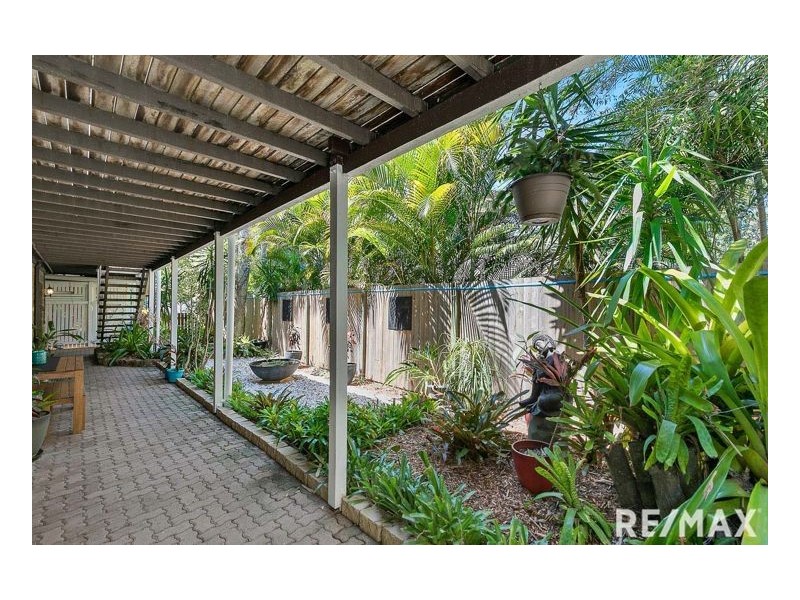 1 Sempfs Rd, Dundowran Beach QLD 4655