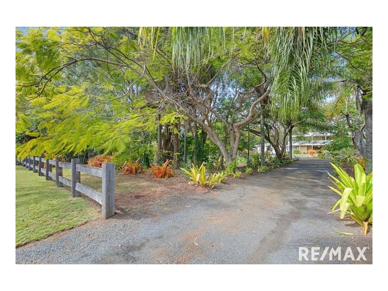 1 Sempfs Rd, Dundowran Beach QLD 4655