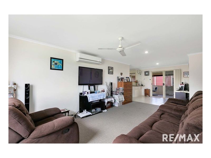 107 Martin Street, Point Vernon QLD 4655