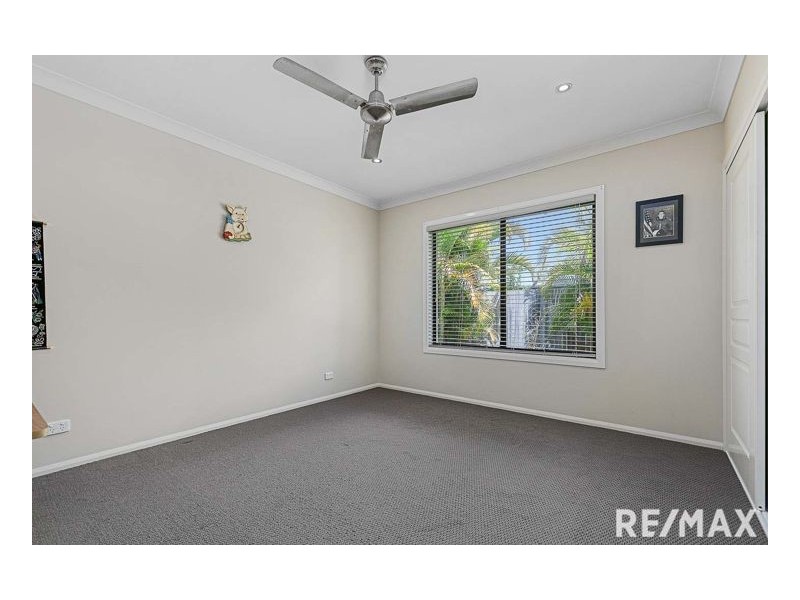 25 Pinehurst Drive, Wondunna QLD 4655