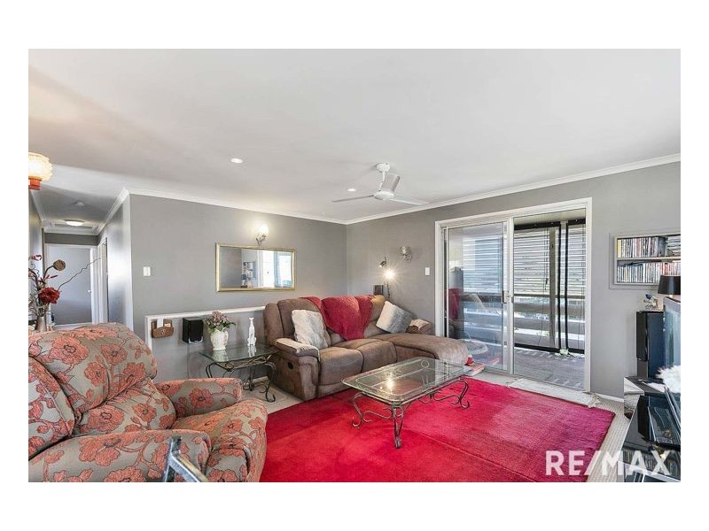 9 Hayworth Street, Point Vernon QLD 4655