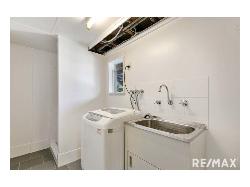 9 Hayworth Street, Point Vernon QLD 4655