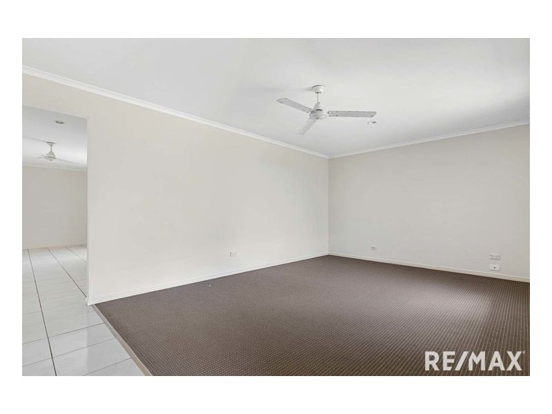 40 Bunya Court, Eli Waters QLD 4655