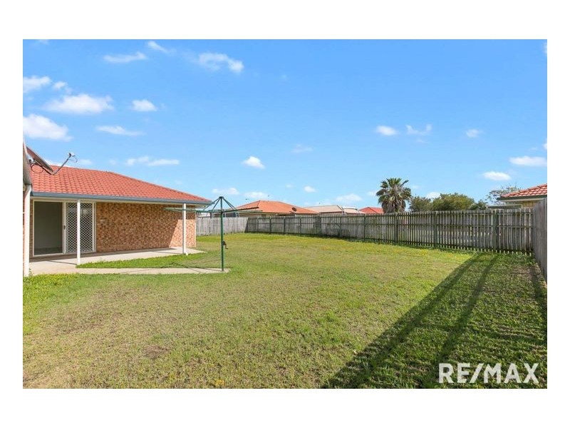 40 Bunya Court, Eli Waters QLD 4655