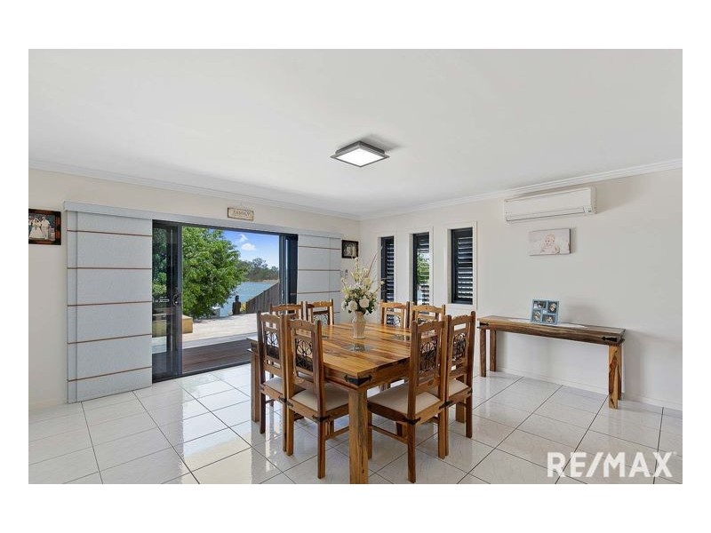 11 Mermaid Court, Eli Waters QLD 4655