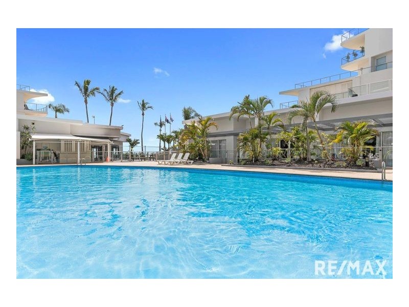 102/569 Esplanade, Urangan QLD 4655