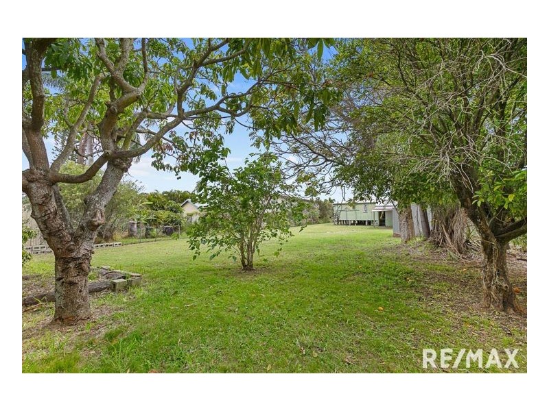 167 Long Street, Point Vernon QLD 4655