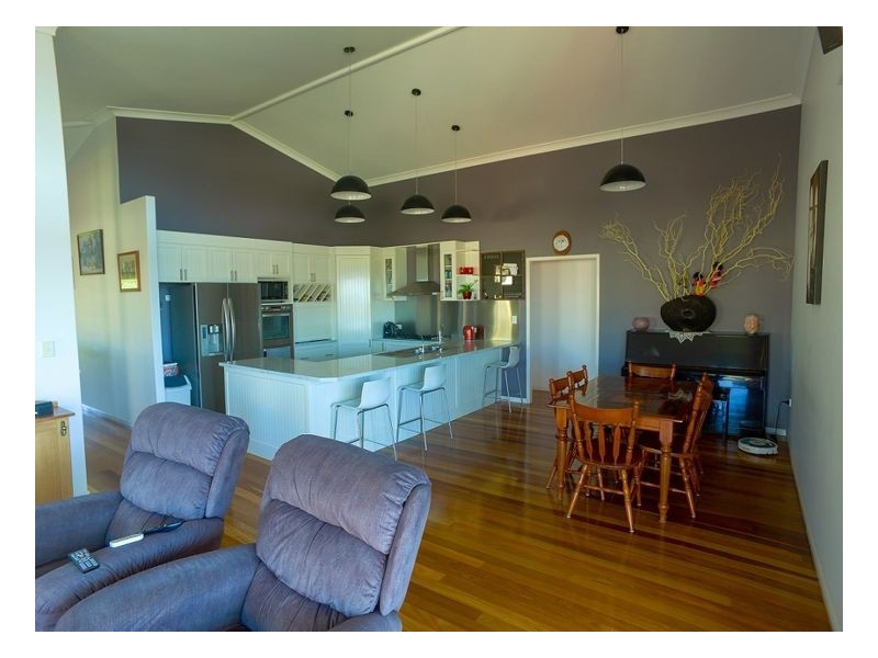 11 Lygon Court, Urraween QLD 4655