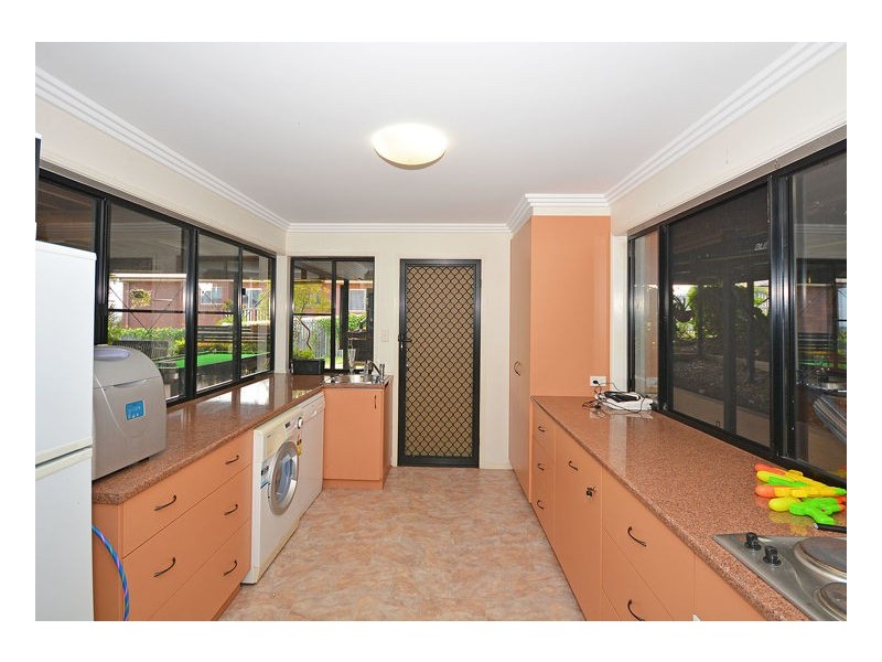11 Lygon Court, Urraween QLD 4655