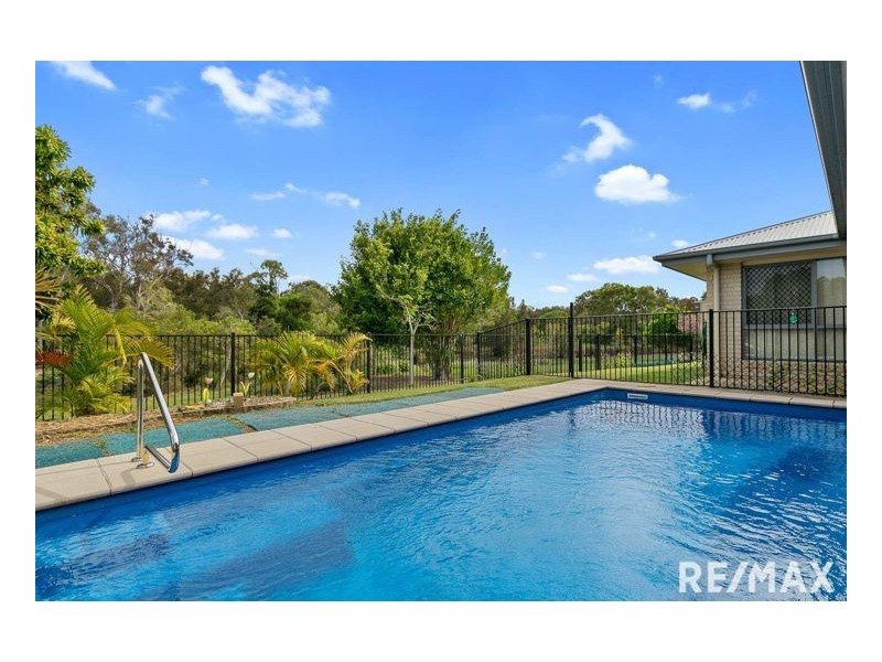 22 Spinnaker Drive, Point Vernon QLD 4655