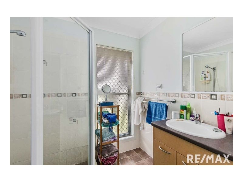 22 Spinnaker Drive, Point Vernon QLD 4655