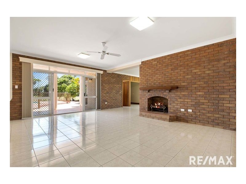 17 Ocean Park Drive, Dundowran Beach QLD 4655