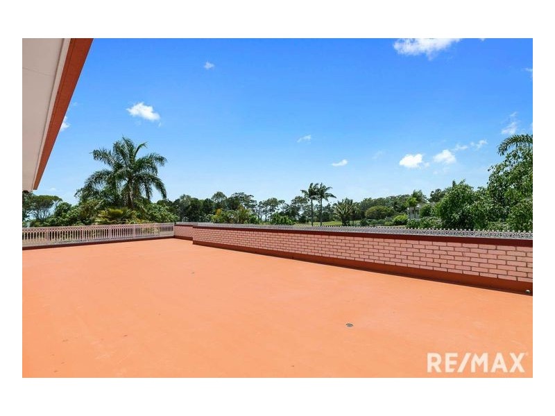 17 Ocean Park Drive, Dundowran Beach QLD 4655