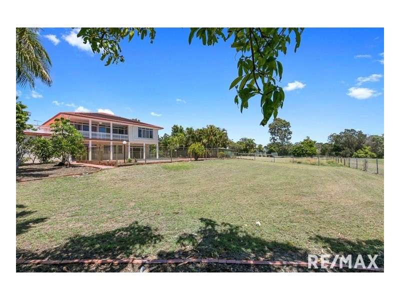 17 Ocean Park Drive, Dundowran Beach QLD 4655