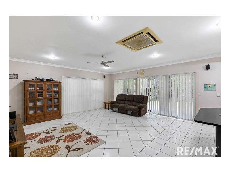10-12 Palm Way, Dundowran Beach QLD 4655