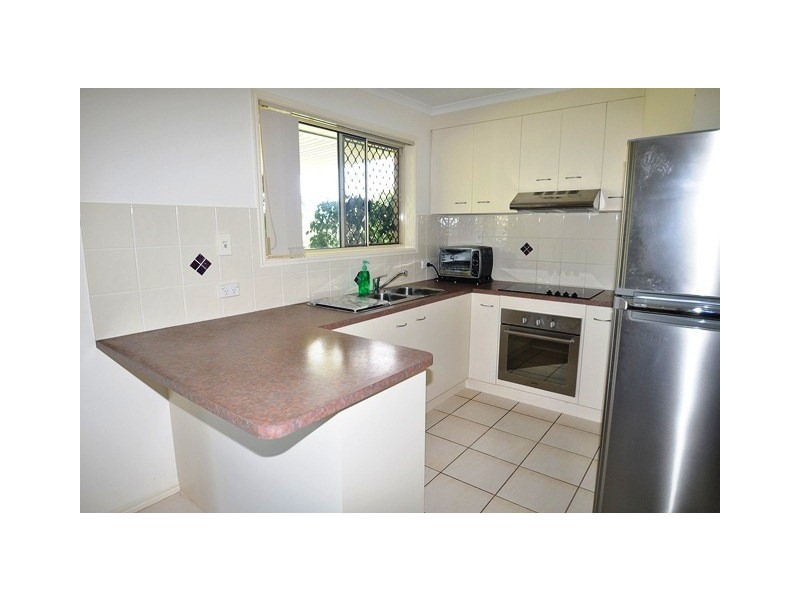 54 Anchorage Circuit, Point Vernon QLD 4655
