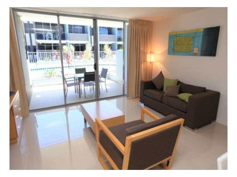 627 Charlton Esplanade, Urangan QLD 4655