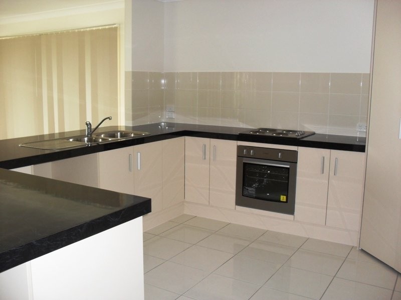 68 Cove Boulevard, River Heads QLD 4655