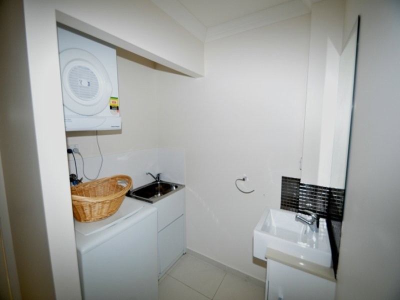 1/243 Torquay Terrace, Torquay QLD 4655