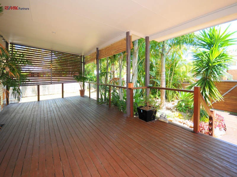 8 Corser Street, Point Vernon QLD 4655