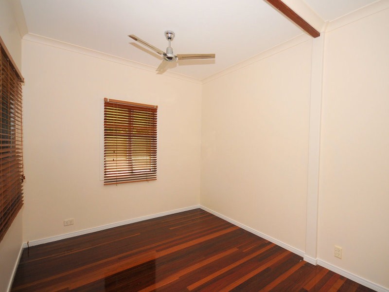 8 Corser Street, Point Vernon QLD 4655