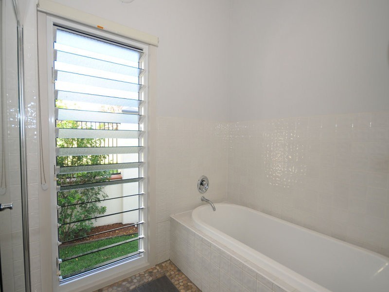 9 Exeter Street, Torquay QLD 4655