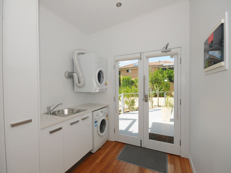 9 Exeter Street, Torquay QLD 4655