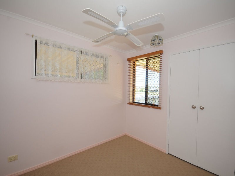 2 Bruce Street, Torquay QLD 4655