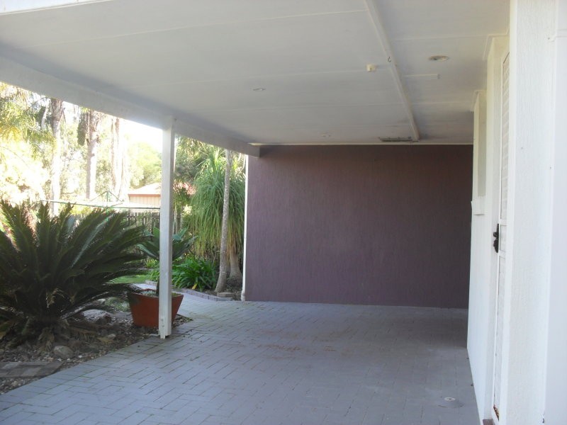 12 Wattlebird Lane, Eli Waters QLD 4655
