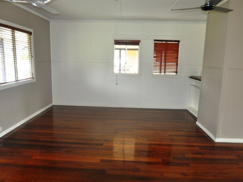 42 Winchelsea Street, Pialba QLD 4655