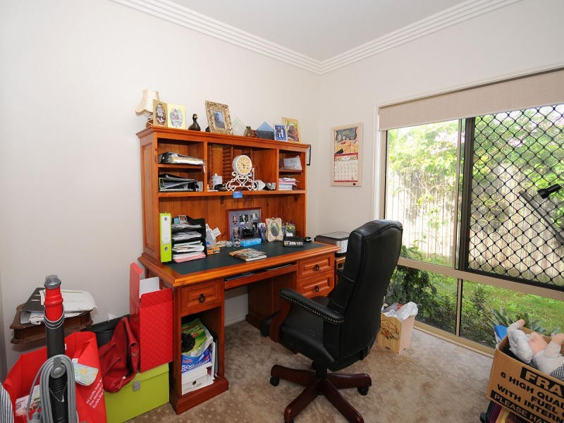 15 Rochester Ct, Urraween QLD 4655