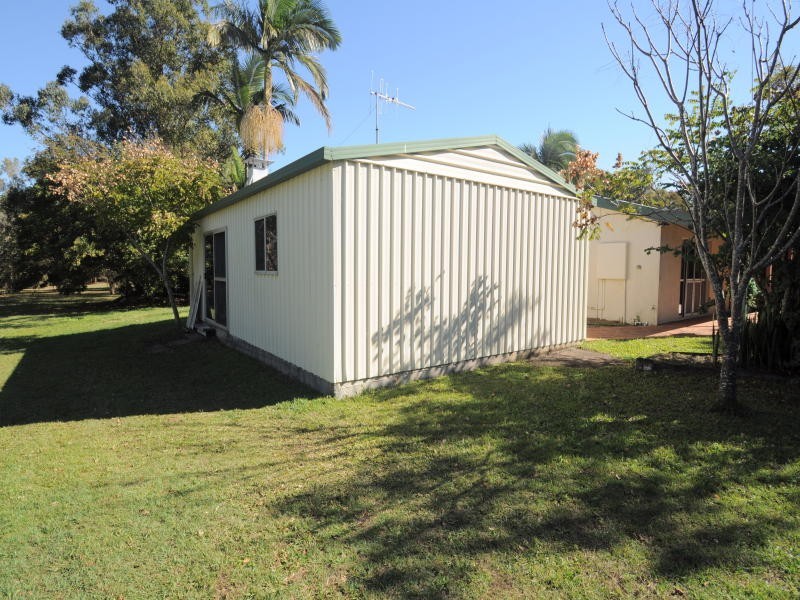 76 Boundary Road, Urangan QLD 4655