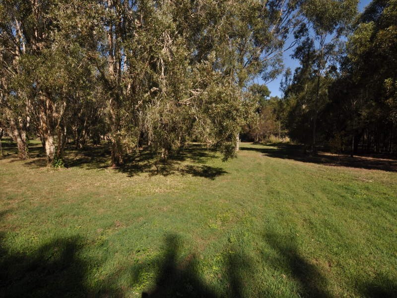 76 Boundary Road, Urangan QLD 4655