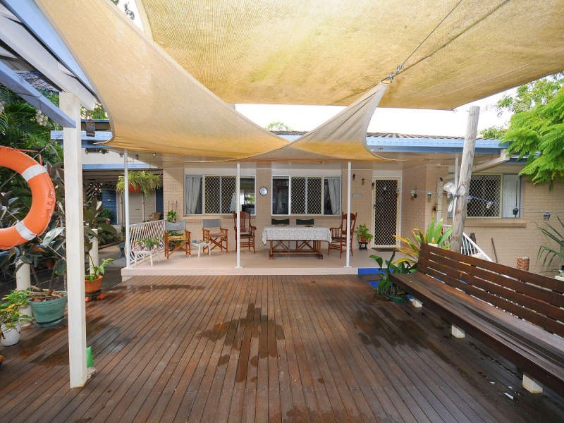 12 Parraweena Court, Point Vernon QLD 4655