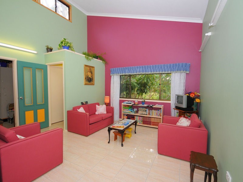 12 Parraweena Court, Point Vernon QLD 4655