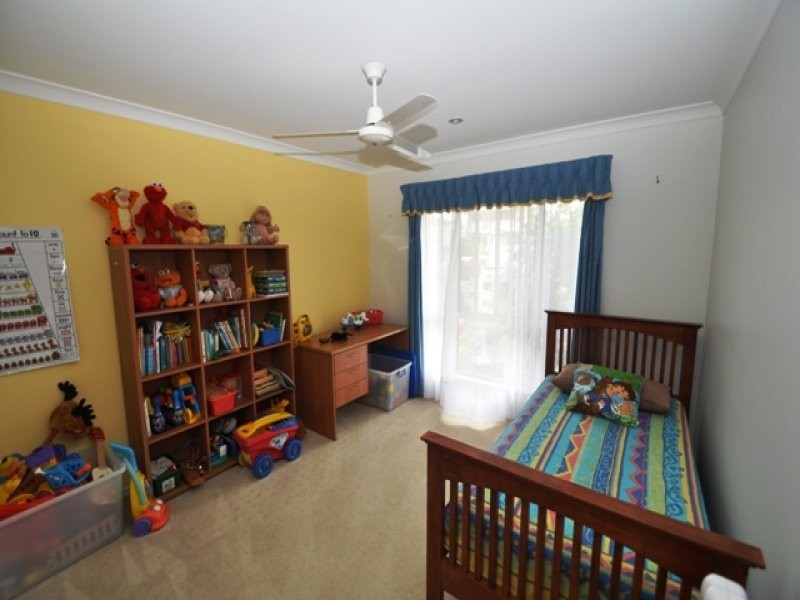 25 Koloi Street, Scarness QLD 4655
