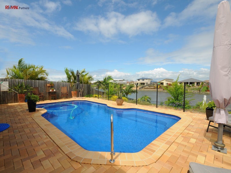 54 Earl St Vincent Circuit, Eli Waters QLD 4655