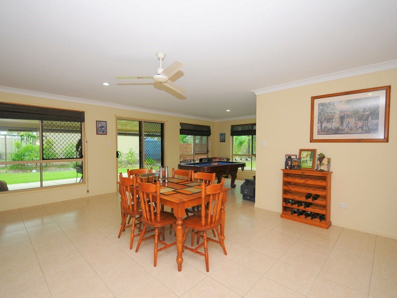 5 Southfork Circuit, Burrum Heads QLD 4659