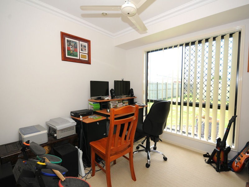 39 Bunya Court, Eli Waters QLD 4655