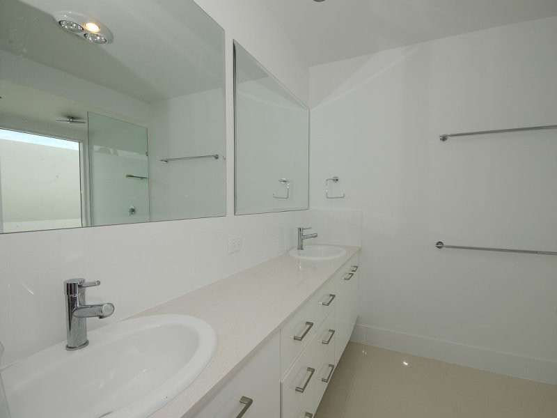 29 Parklands Blvd, Wondunna QLD 4655