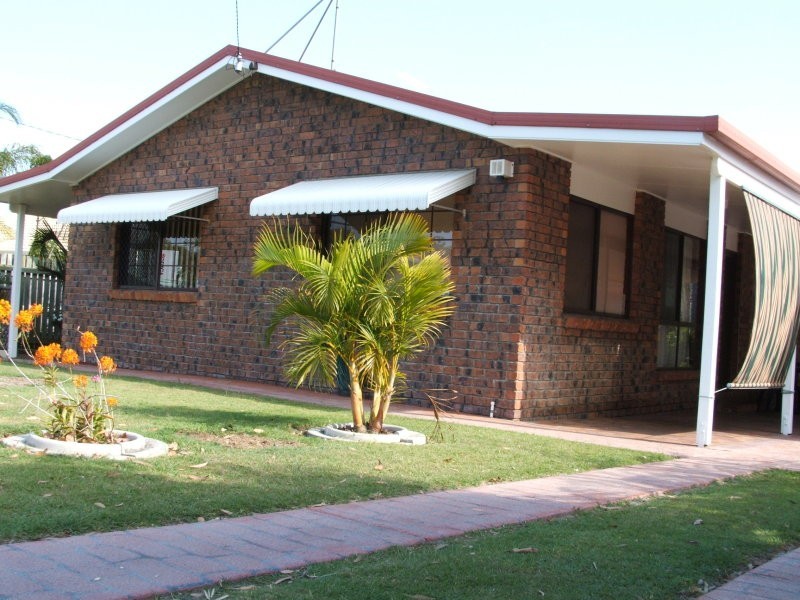 65 Miller Street, Urangan QLD 4655