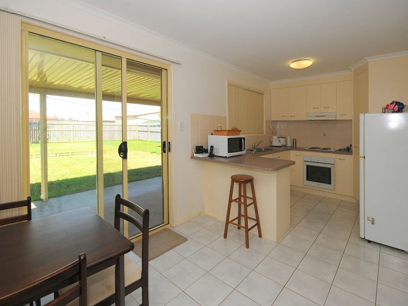 5 Bronton Way, Point Vernon QLD 4655