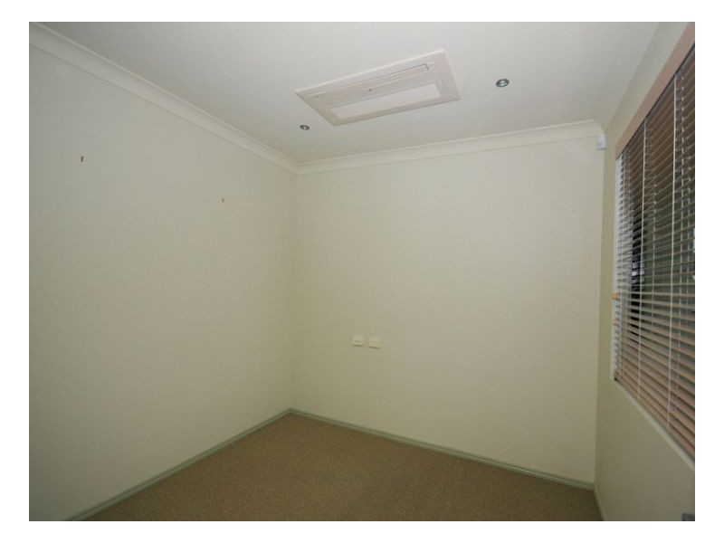 6 Tavistock Street, Torquay QLD 4655