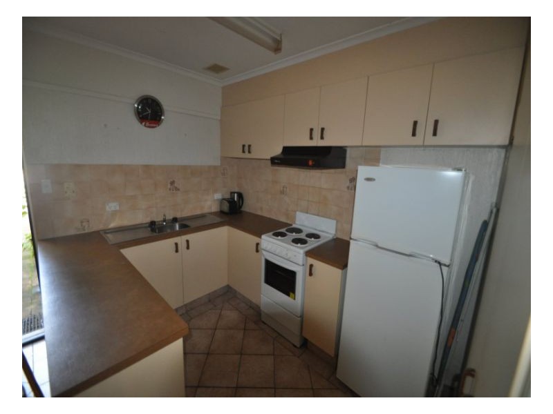 4/436 Esplanade, Torquay QLD 4655