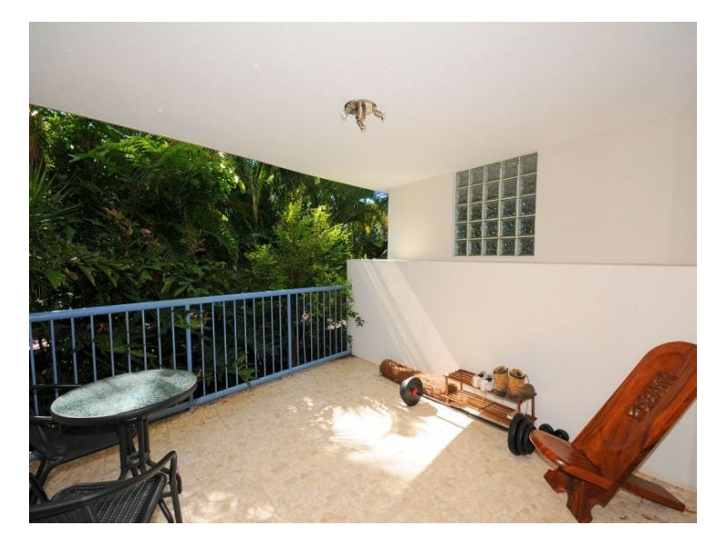 3/386 Esplanade, Torquay QLD 4655